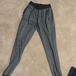 Under amout joggers men’s S